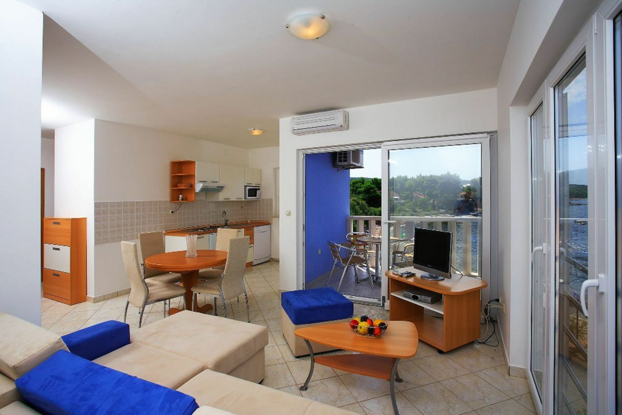 Aparthotel Marina Gromela Mirce エクステリア 写真
