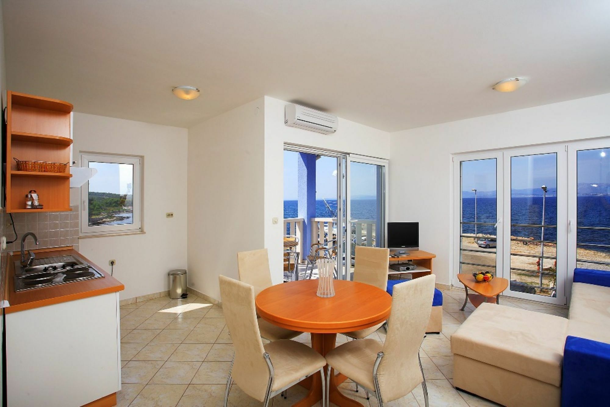 Aparthotel Marina Gromela Mirce エクステリア 写真